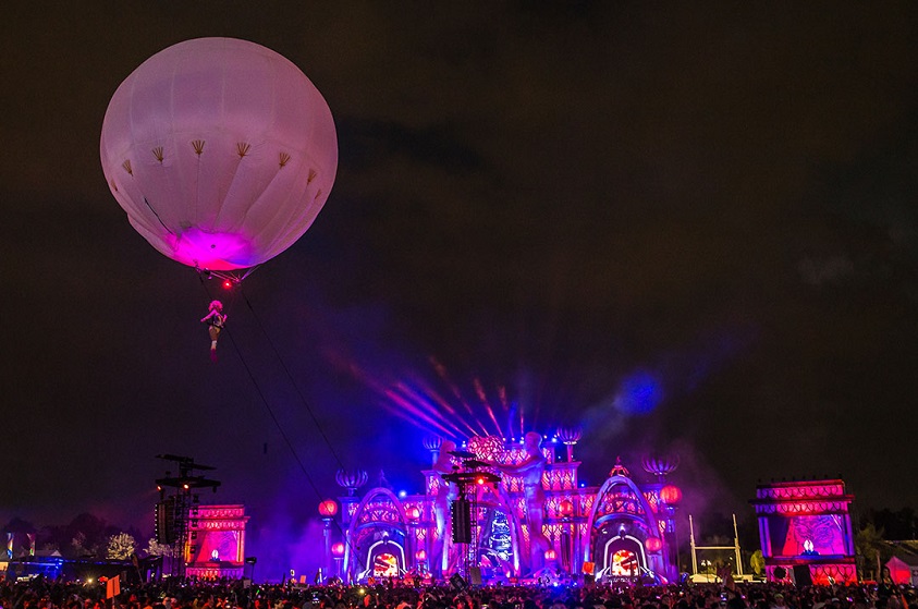 Electric Daisy Carnival este 28 de febrero