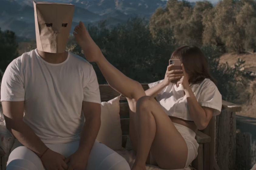 «Miel» la canción romántica de Laurie García
