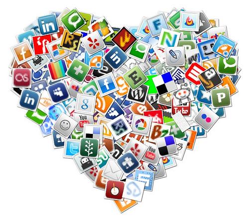 El dilema de las redes sociales en la pareja