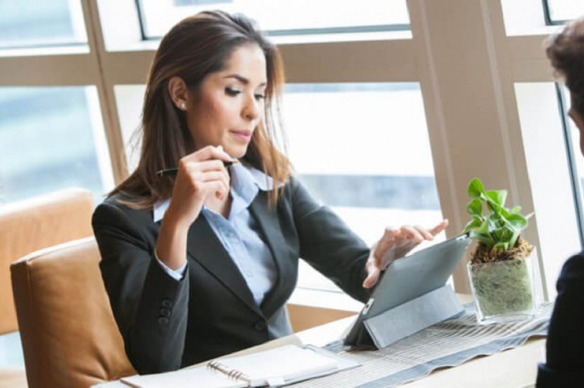 Pasos para buscar un ascenso en tu trabajo