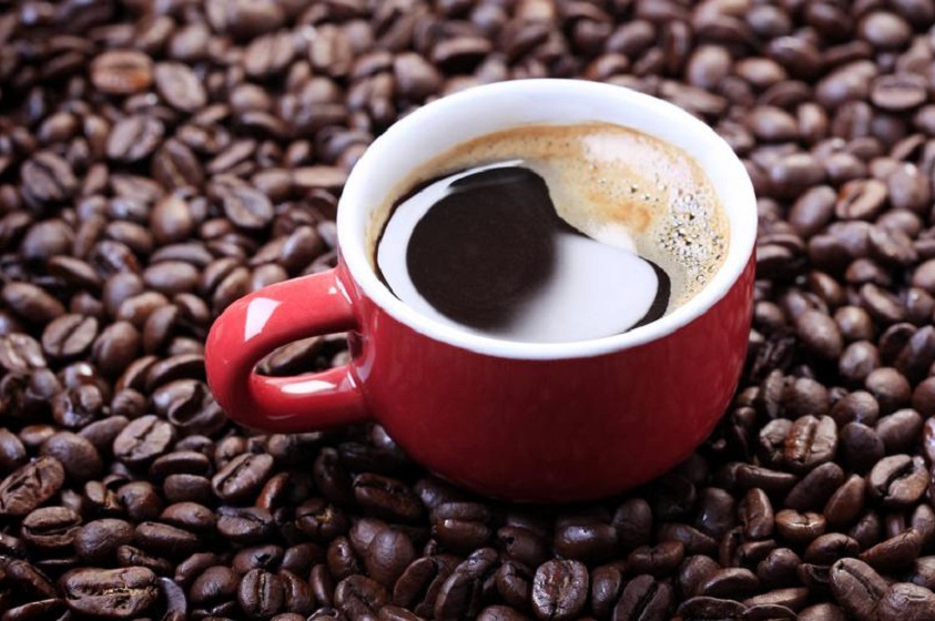 Los beneficios de tomar una taza de café al día