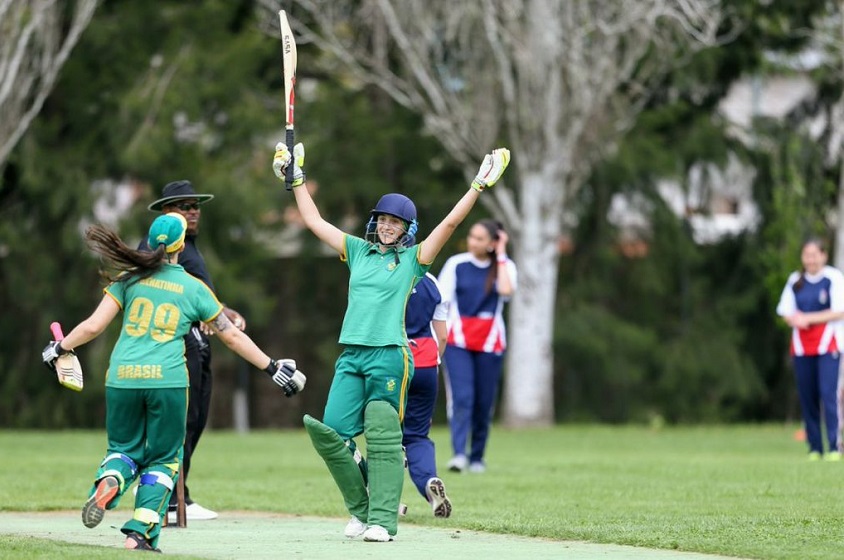 El cricket tiene 100 años de existencia