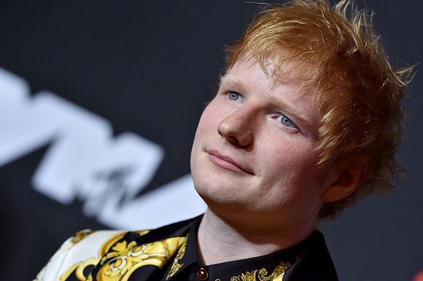 «Bad Habits» entre las 100 mejores del Billboard