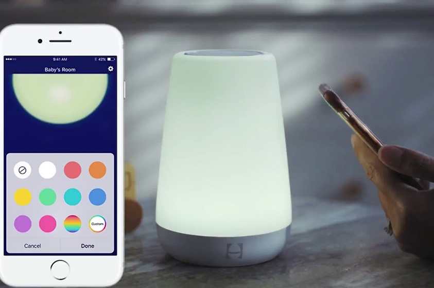 Dormir con el dispositivo Hatch Baby Rest
