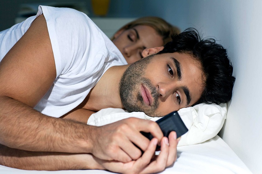 ¿Cómo saber si tu pareja te está engañando?
