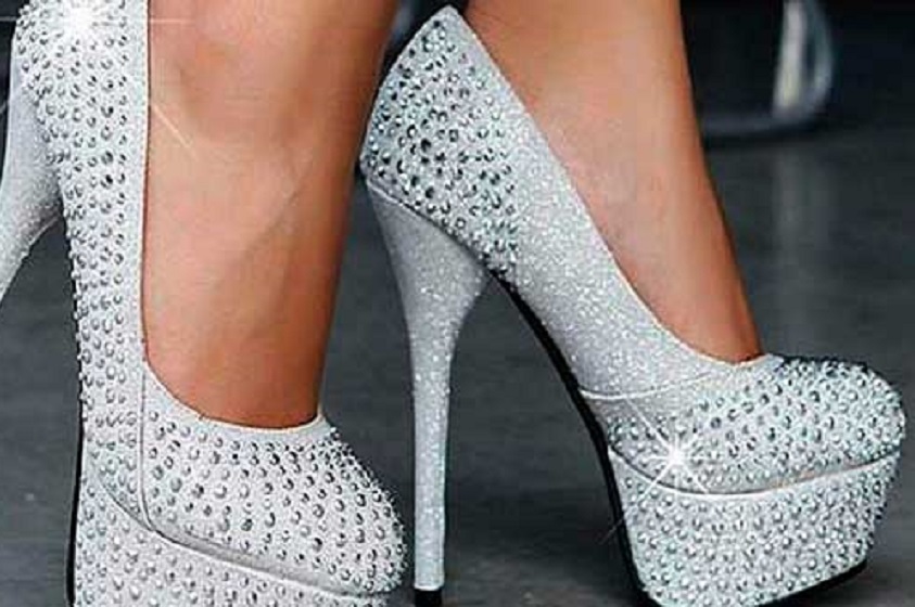 Tacones Altos y cómo afectan nuestra salud