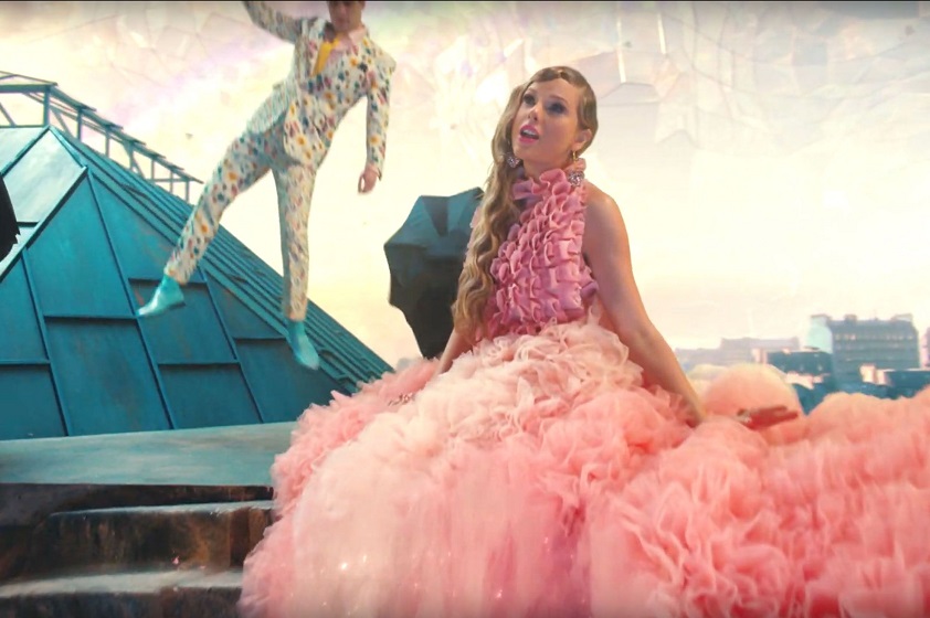 Taylor Swift y Brendon Urie con su sencillo “Me”